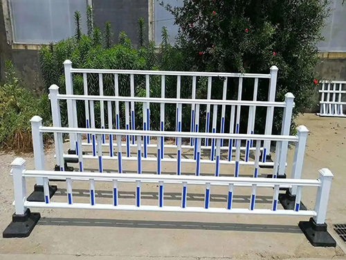 中田公路段市政道路護欄安裝圖片2